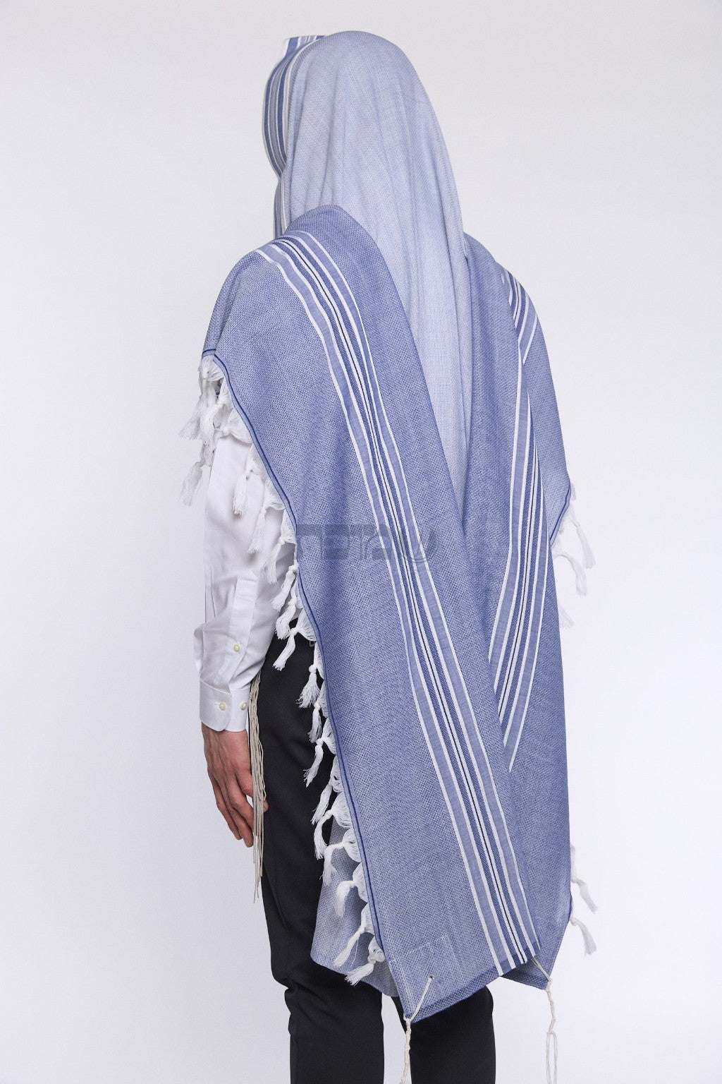 Shir Blue tallit – view 0176