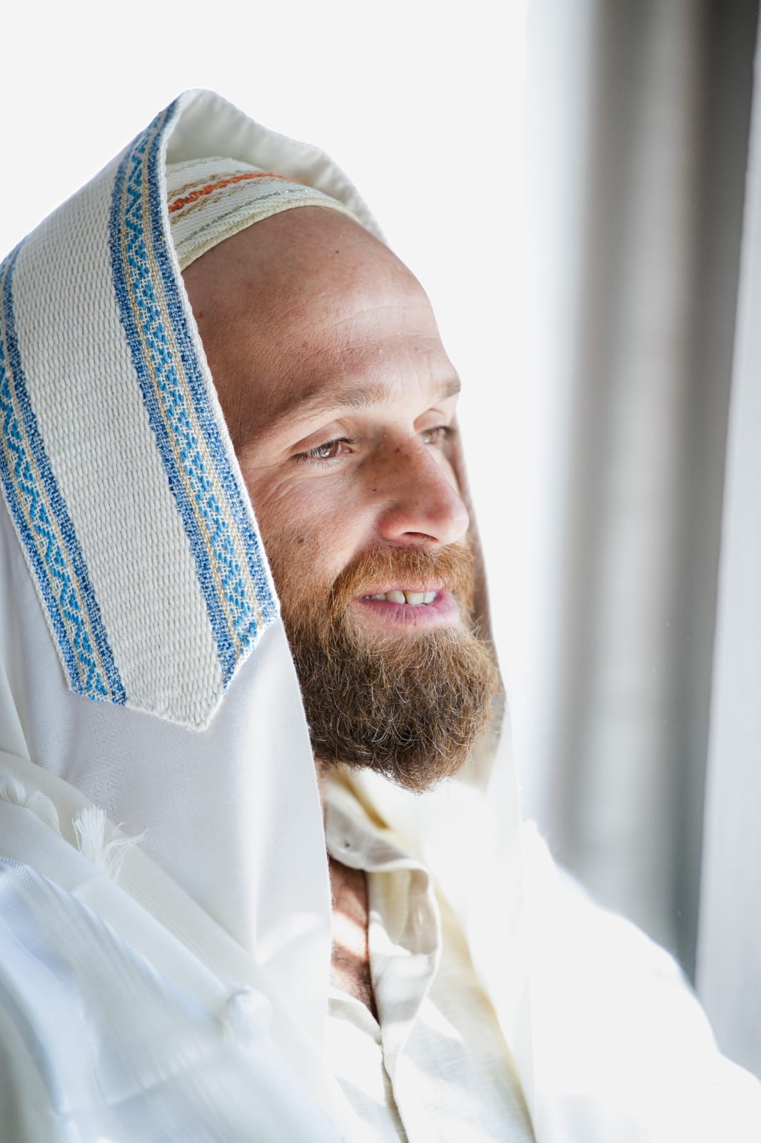 Handwoven tallit
